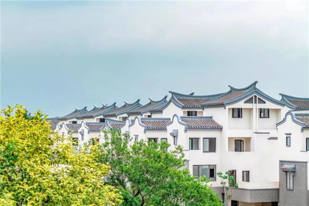 猛料!最低2.5万/㎡!3区7盘随时入市!其中有一区新盘断供7年!——九房网 猛料!最低2.5万/㎡!3区7盘随时入市!其中有一区新盘断供7年!——九房网