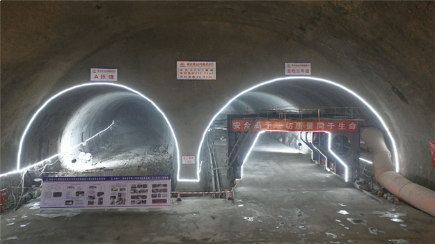 世界级突破！厦门海沧疏港通道超大断面完工！——九房网