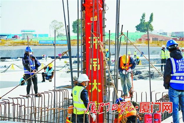 厦门新体育中心进入钢结构施工 基础施工顺利推进——九房网 厦门新体育中心进入钢结构施工 基础施工顺利推进——九房网