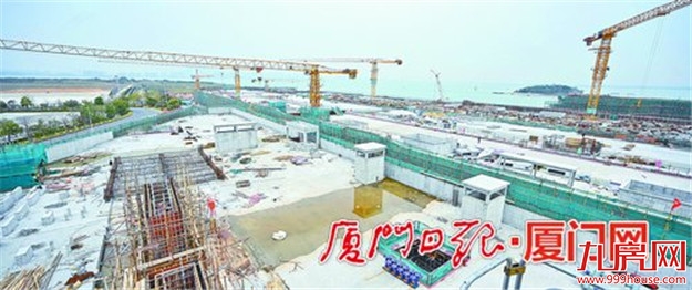 高崎污水处理厂一期主体结构封顶 预计6月通水,全面投用——九房网 高崎污水处理厂一期主体结构封顶 预计6月通水,全面投用——九房网