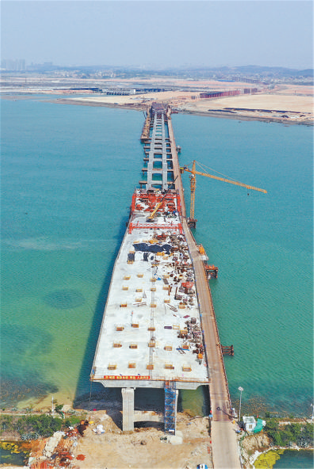 厦门首座双层跨海大桥建设进度已过半，12月底主体贯通！——九房网