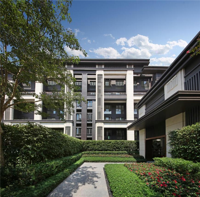 首开·龙湖璟宸府|双精装入户大堂,璟宸府的仪式感无所不在——九房网 首开·龙湖璟宸府|双精装入户大堂,璟宸府的仪式感无所不在——九房网