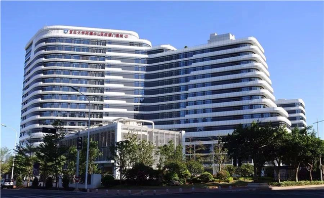 最新!产权赠送、配偶随迁、子女入学……厦门“抢人”政策升级!——九房网 最新!产权赠送、配偶随迁、子女入学……厦门“抢人”政策升级!——九房网