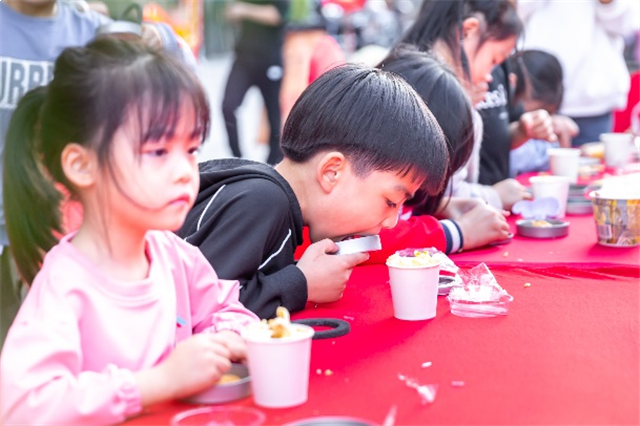 纳尼？《鱿鱼游戏》糖饼挑战赛来厦门了？！——九房网