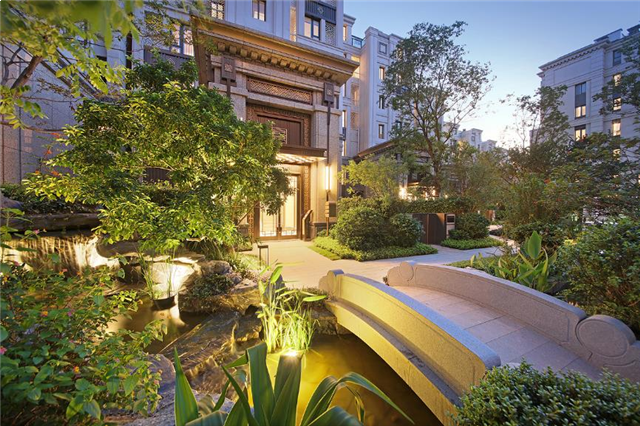 龙湖首开·景粼原著|全湖景大平墅 岂止于大——九房网