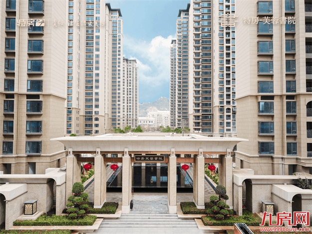 速抢!首场沉浸式“国风华服大秀”即将重磅登鹭!——九房网 速抢!首场沉浸式“国风华服大秀”即将重磅登鹭!——九房网