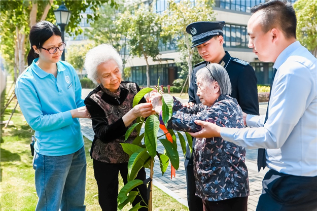 植树节：为碳中和贡献一份小小的力量 ——九房网