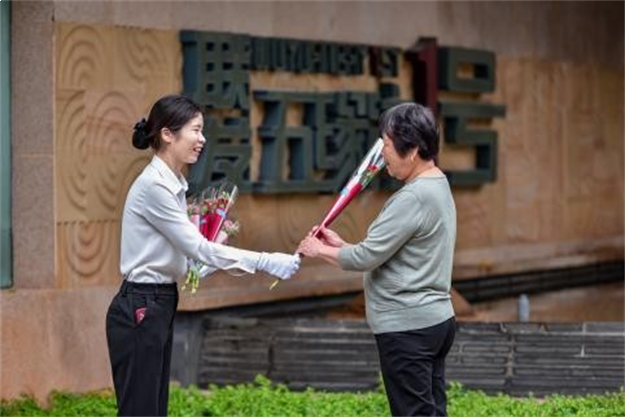 为爱 花点时间| 联发福建区域第十三届母亲节圆满落幕——九房网 为爱 花点时间| 联发福建区域第十三届母亲节圆满落幕——九房网