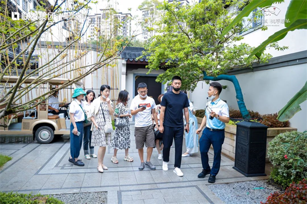 百余全国主流媒体齐聚桃李春风,探寻美好生活原点——九房网 百余全国主流媒体齐聚桃李春风,探寻美好生活原点——九房网