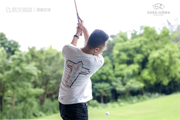 百余全国主流媒体齐聚桃李春风,探寻美好生活原点——九房网 百余全国主流媒体齐聚桃李春风,探寻美好生活原点——九房网