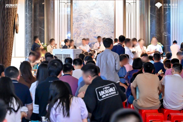 首开劲销全城,红盘热势难挡!象屿·凤鸣雅颂以品质见证红盘硬核实力!——九房网 首开劲销全城,红盘热势难挡!象屿·凤鸣雅颂以品质见证红盘硬核实力!——九房网