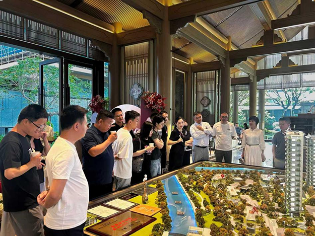 泉州顶豪市场，变了？一场媒体品鉴之旅透露未来风向——九房网